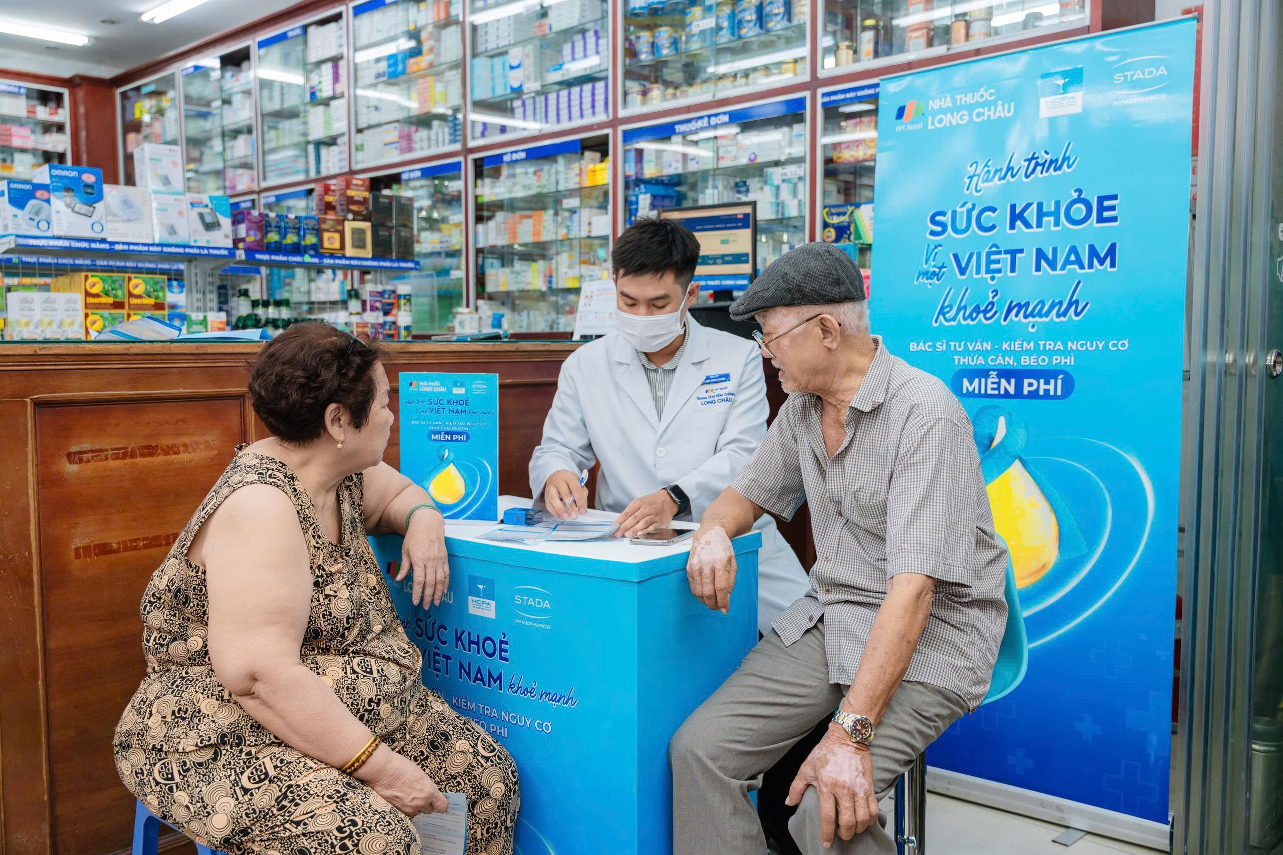 Long Chau hop tac Stada Pymepharco lan toa kien thuc y khoa ve beo phi hinh anh