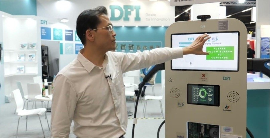 Doi moi AI dong hanh cung tang truong thi truong ban le Viet Nam hinh anh