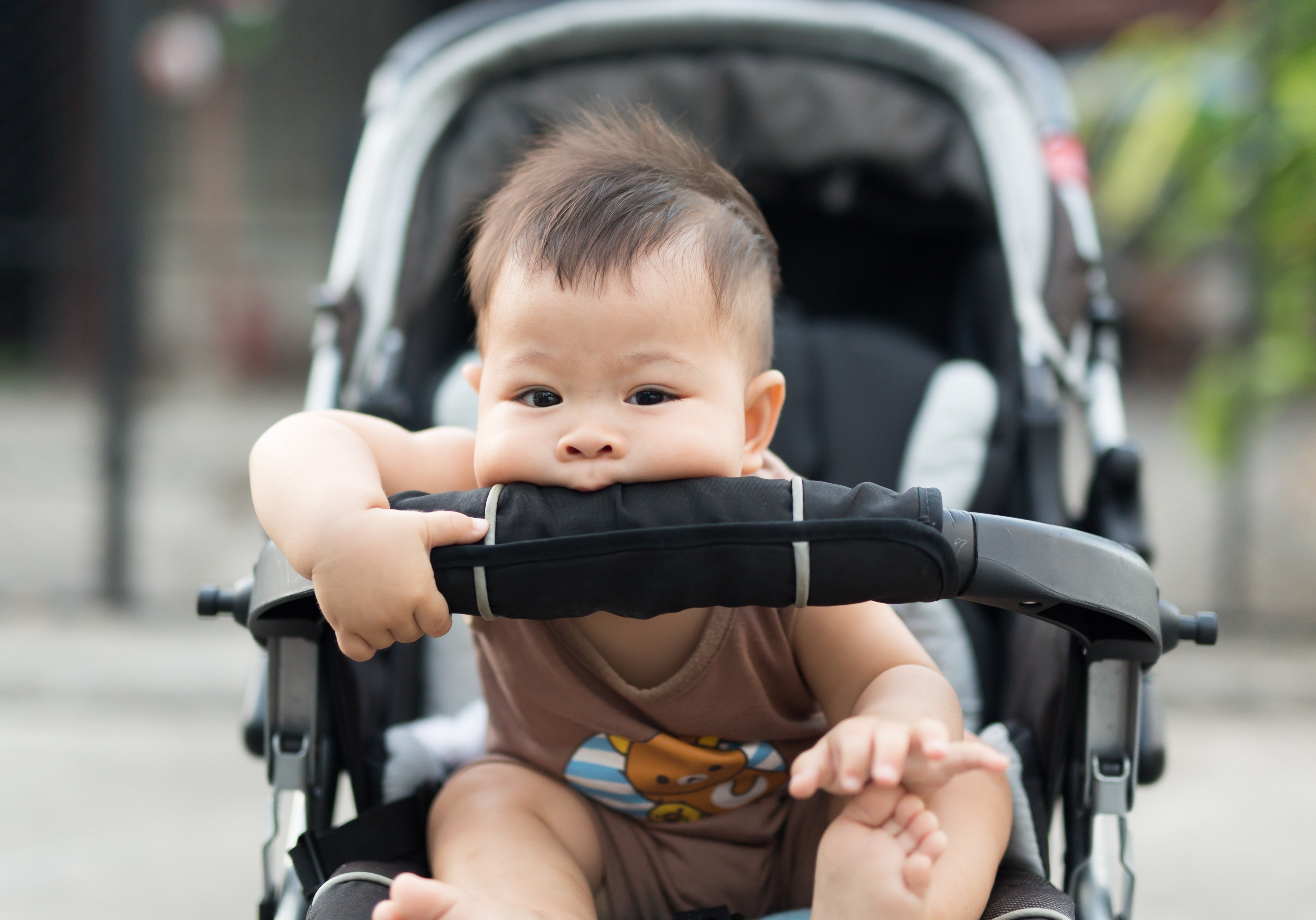 Nhung hanh vi khien tre nho de dang bi lay benh nao mo cau hinh anh