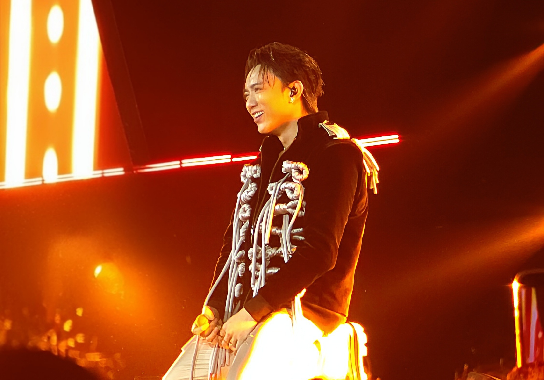 Kiem chung kha nang quay chup concert Soobin cua S25 Ultra hinh anh