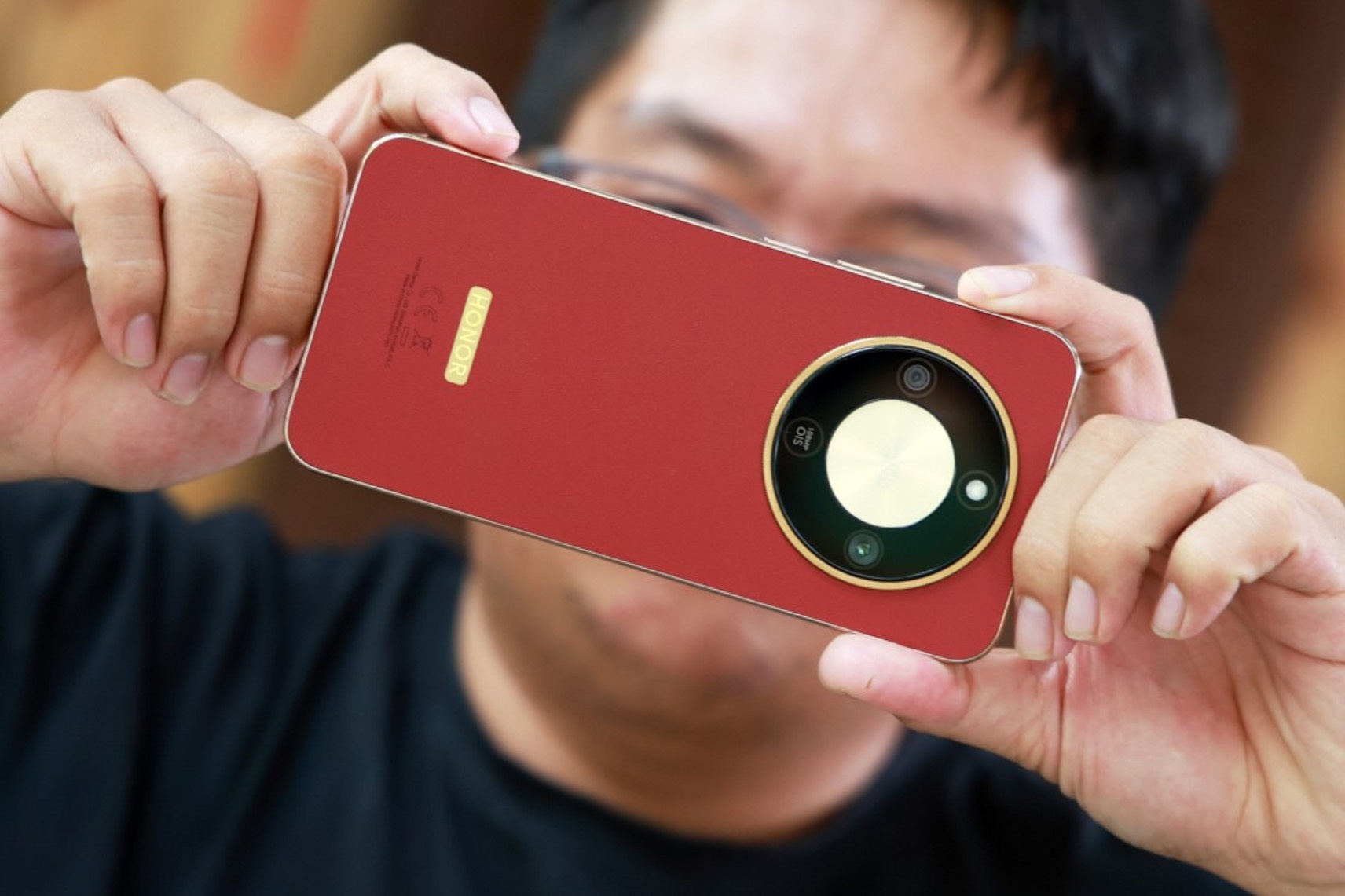 Mo ban Honor X9d - may 'ben bat bai' cho nguoi thuong xuyen di chuyen hinh anh