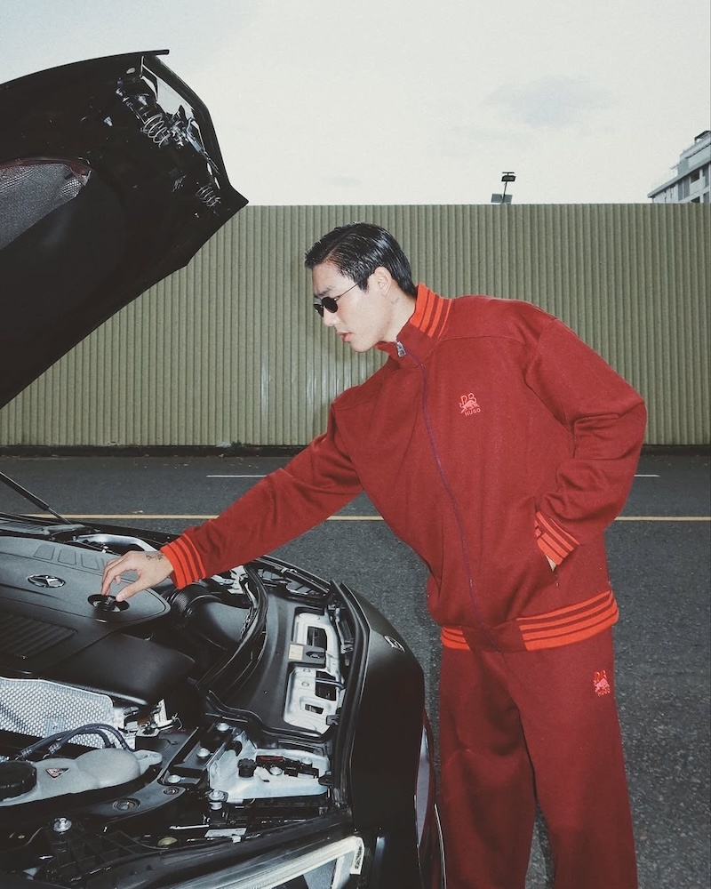 Off_the_track_but_still_on_point._The_new_HUGO_x_RB_drop_brings_that_F1_edge_into_everyday_stree_3_.jpg