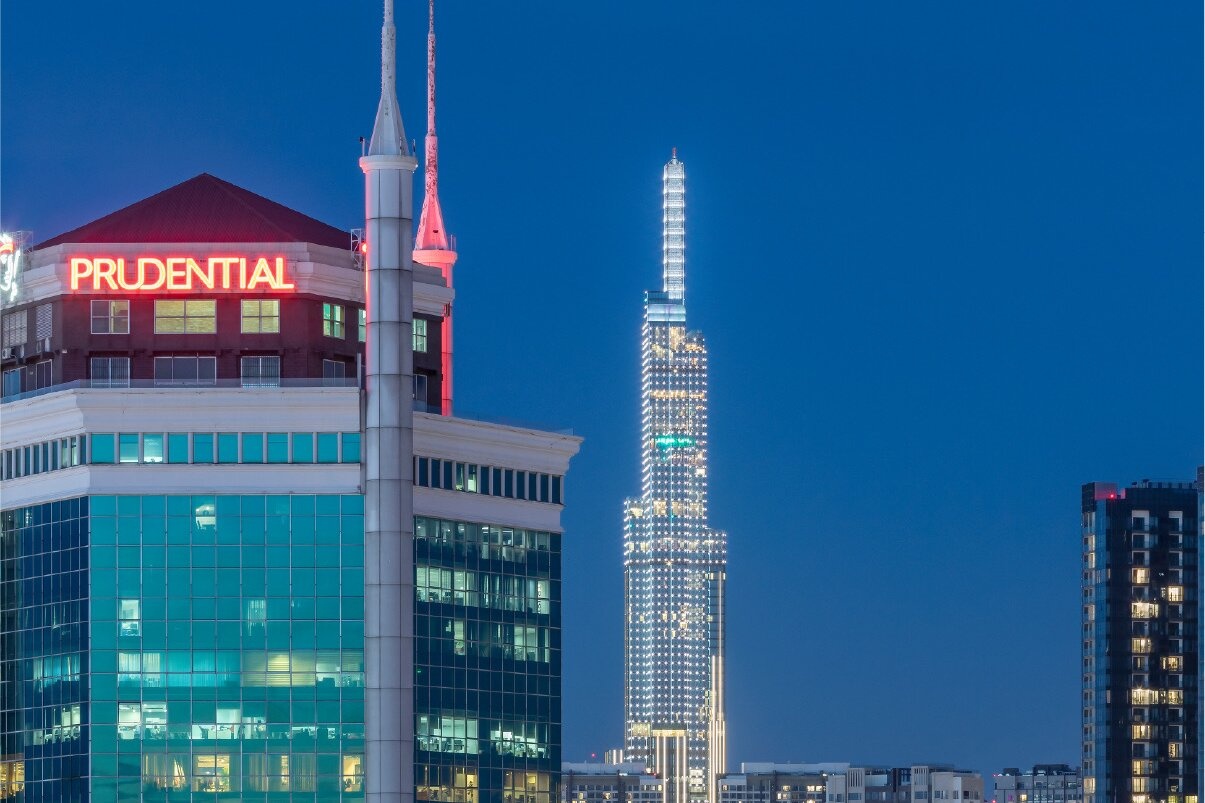 Prudential vao 'Top 100 doanh nghiep phat trien ben vung' lan thu 9 hinh anh