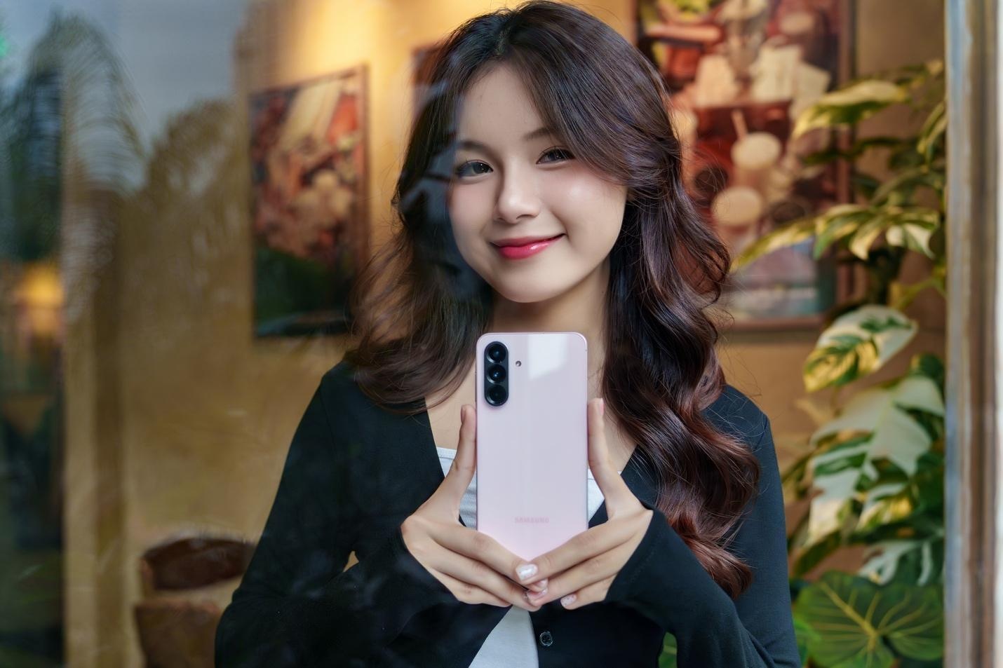 Lua chon do mua dong ‘dung mood’ voi Gemini hinh anh