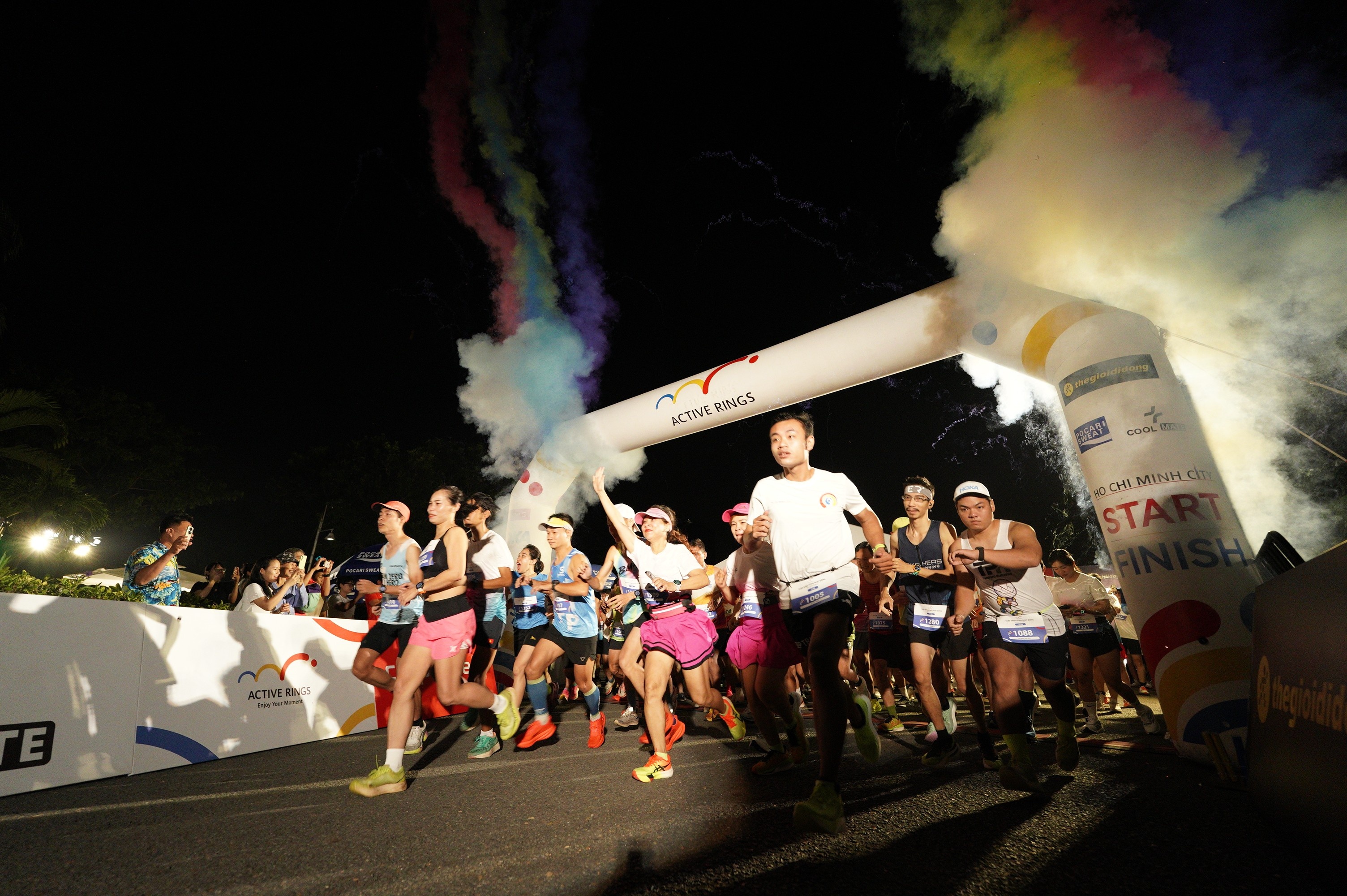 Huawei Active Rings lan toa loi song tich cuc cho gan 1.000 runner hinh anh