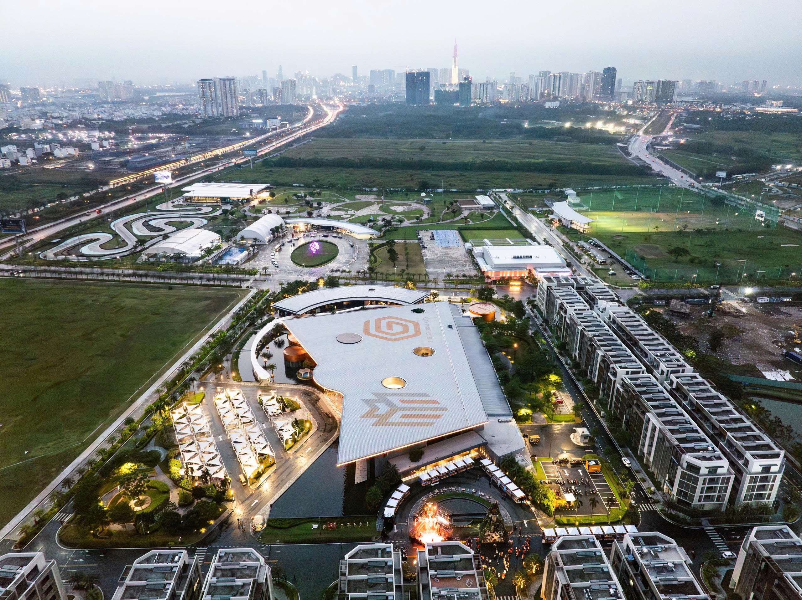 The Global City anh 1