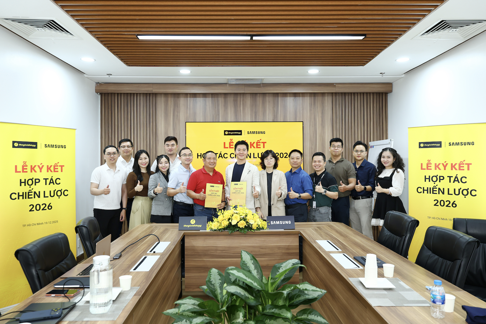 The Gioi Di Dong anh 1