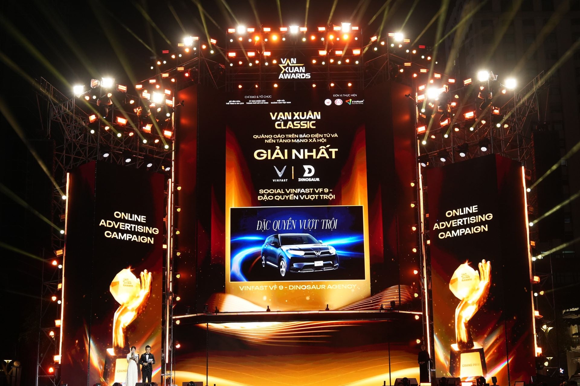 Xe dien VinFast anh 4