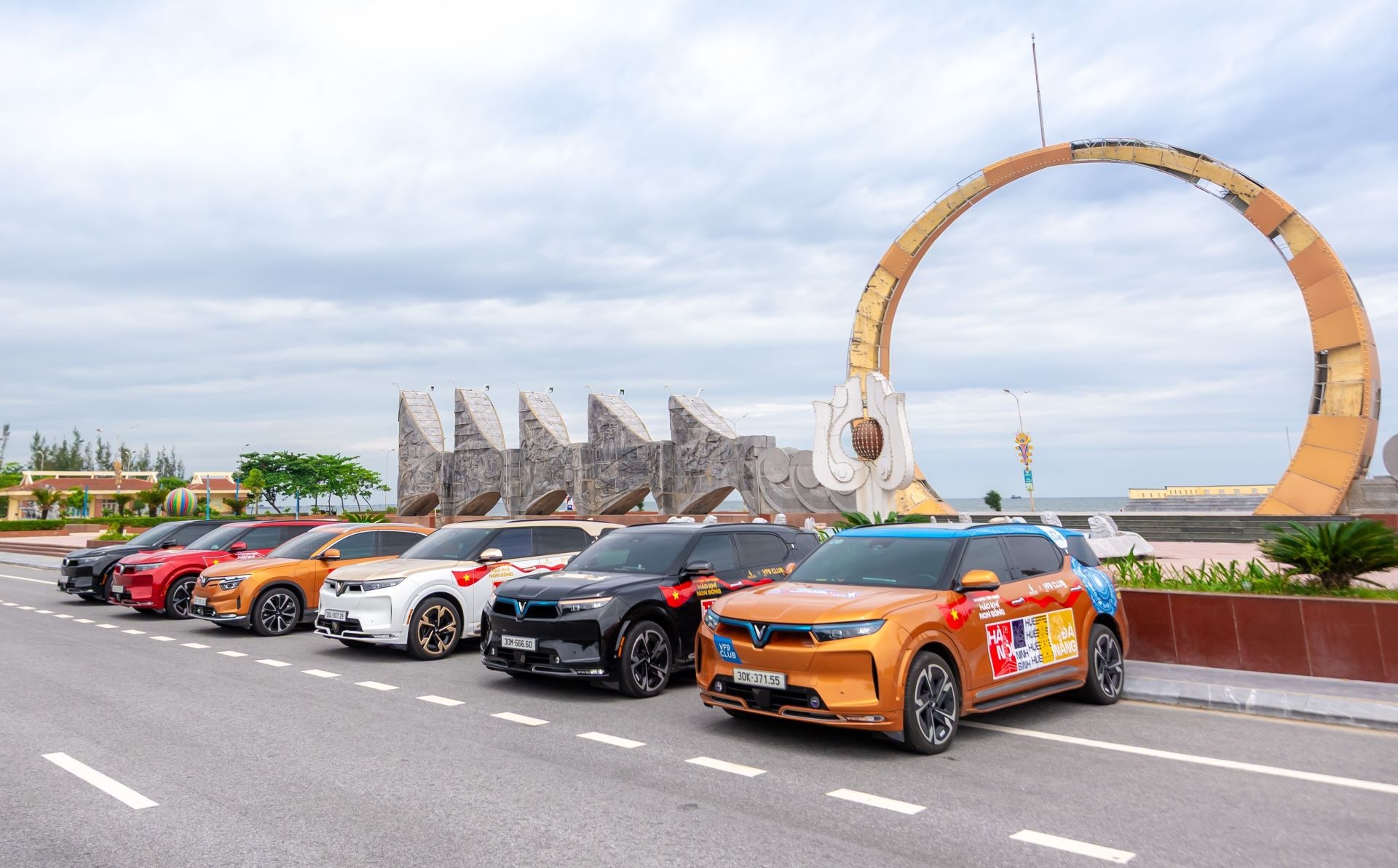 Trai nghiem hap dan o gian hang he sinh thai xanh cua VinFast tai VnMS hinh anh