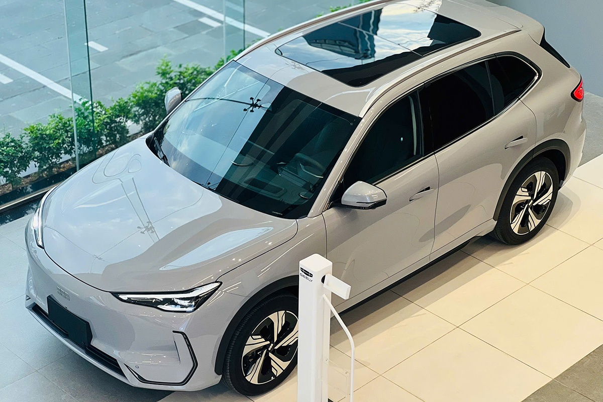 An toan va cong nghe - chu xe chia se ly do gan bo Geely EX5 hinh anh