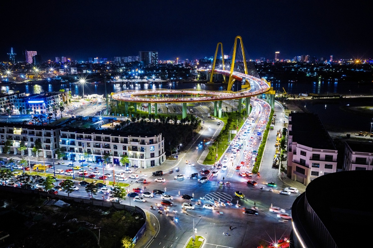 Vinhomes Royal Island anh 2