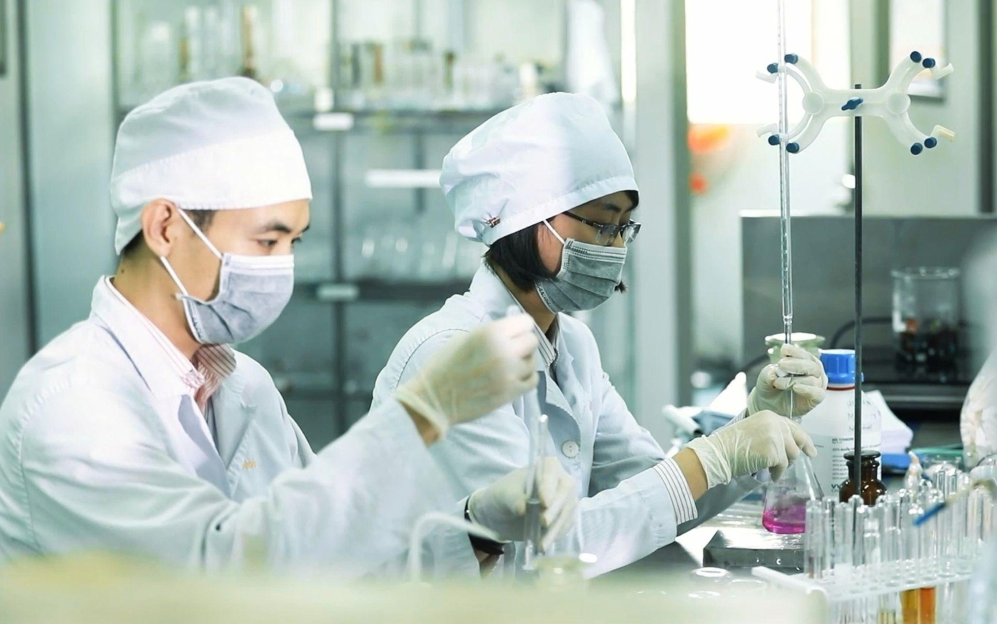 Kem danh rang Ich Nhi anh 3