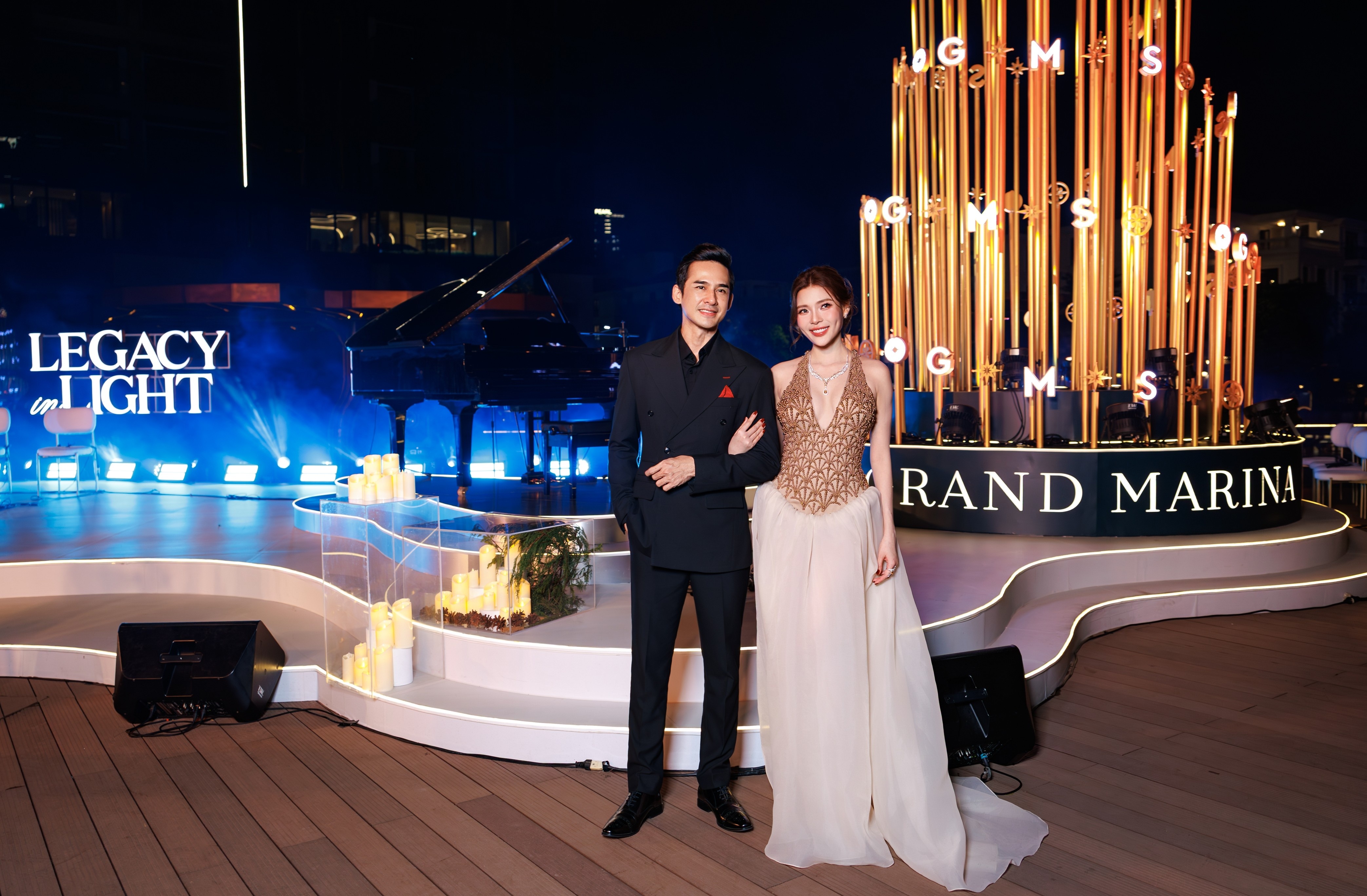 Sao Viet trai nghiem 'song hang hieu' tai Grand Marina, Saigon hinh anh