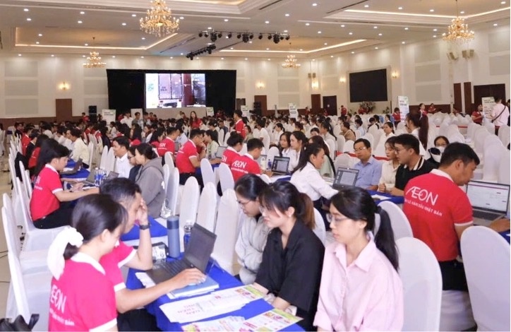 AEON Viet Nam day manh tuyen dung, san sang cho chien luoc 2026 hinh anh