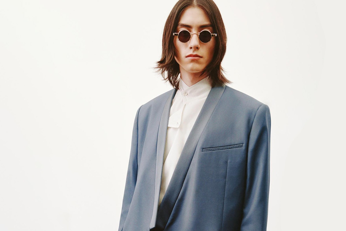 BST Kenzo xuan he 2026 - chu nghia Maxim’s cua tin do tiec tung hinh anh