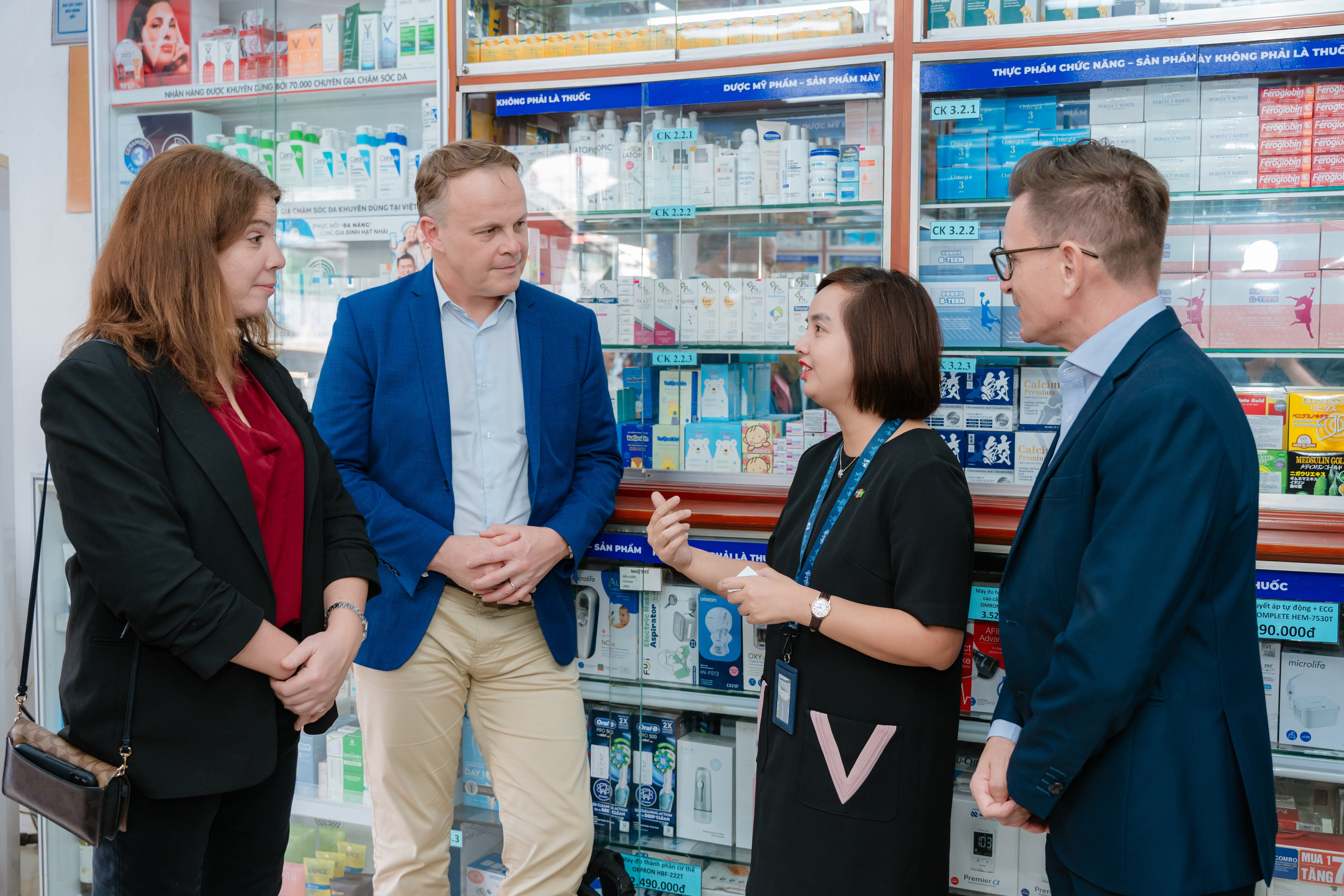 Tiem chung Long Chau anh 4