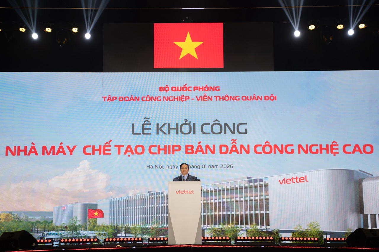 Tap doan Viettel anh 1