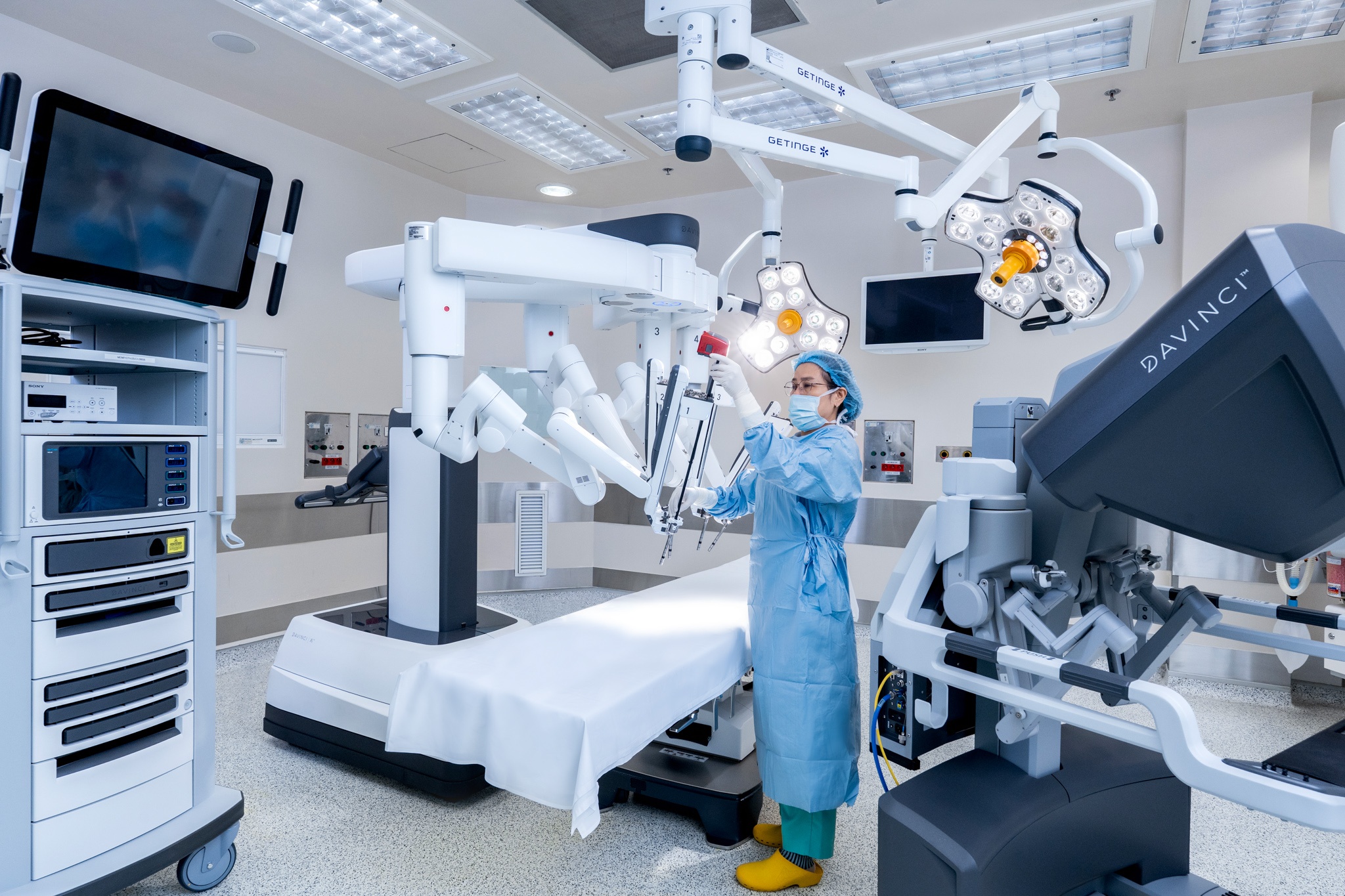 Robot da Vinci Xi anh 3