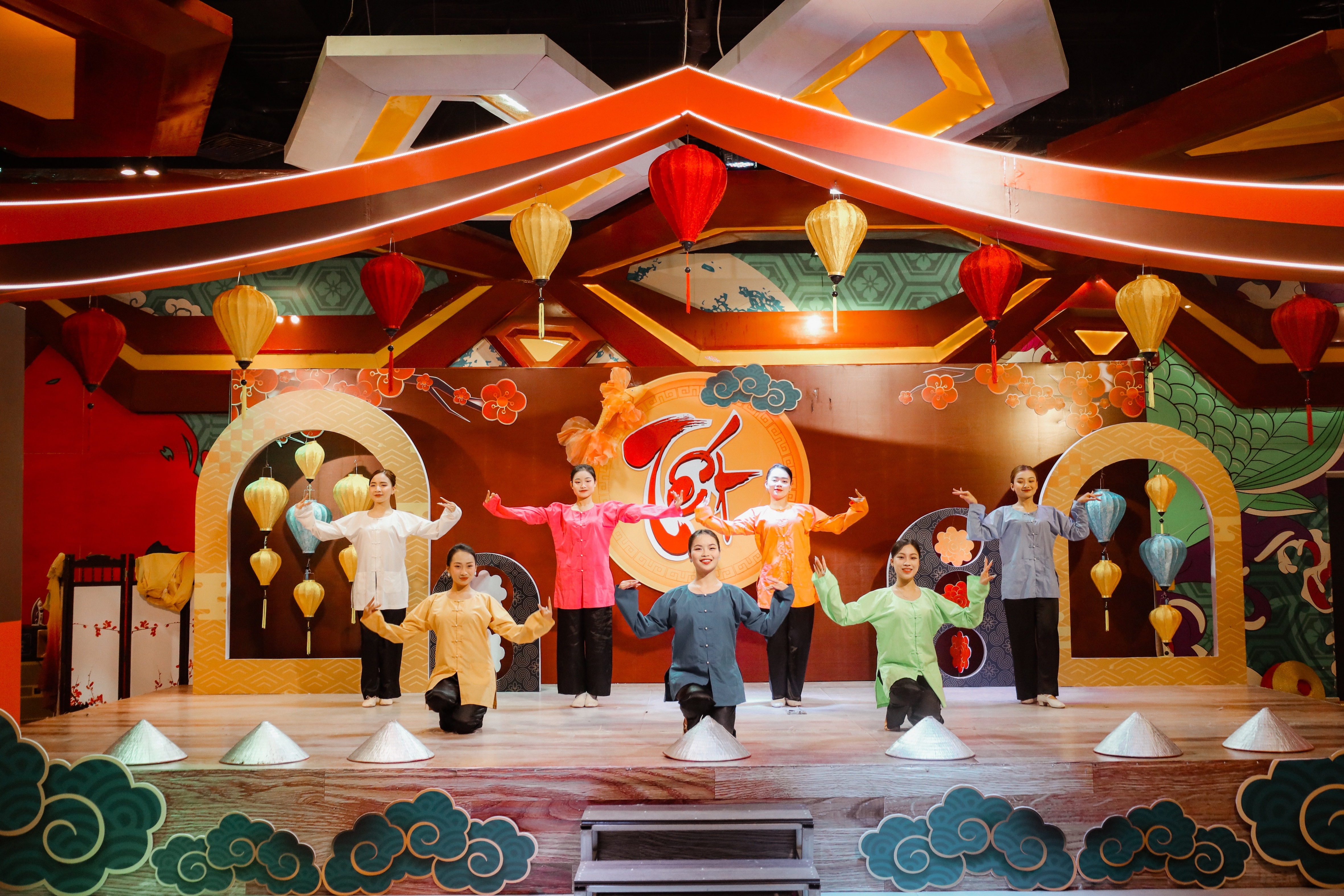 du xuan,  Tet Nguyen dan 2026 anh 4