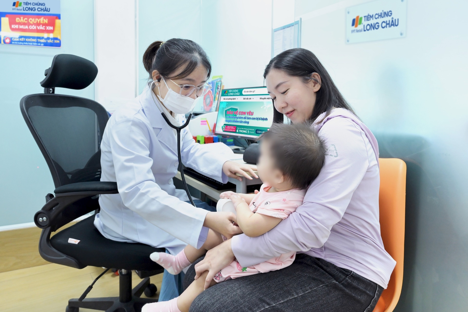 Long Chau tri an doi ngu y te voi muc thuong Tet trung binh tang 47% hinh anh