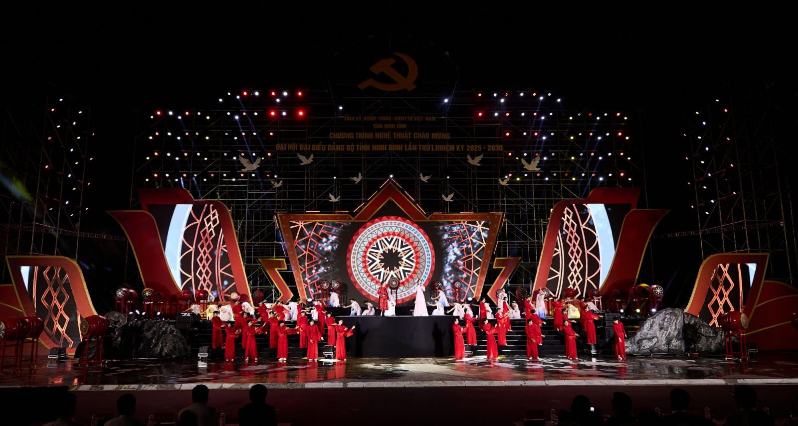 Tap doan Sun Group anh 3