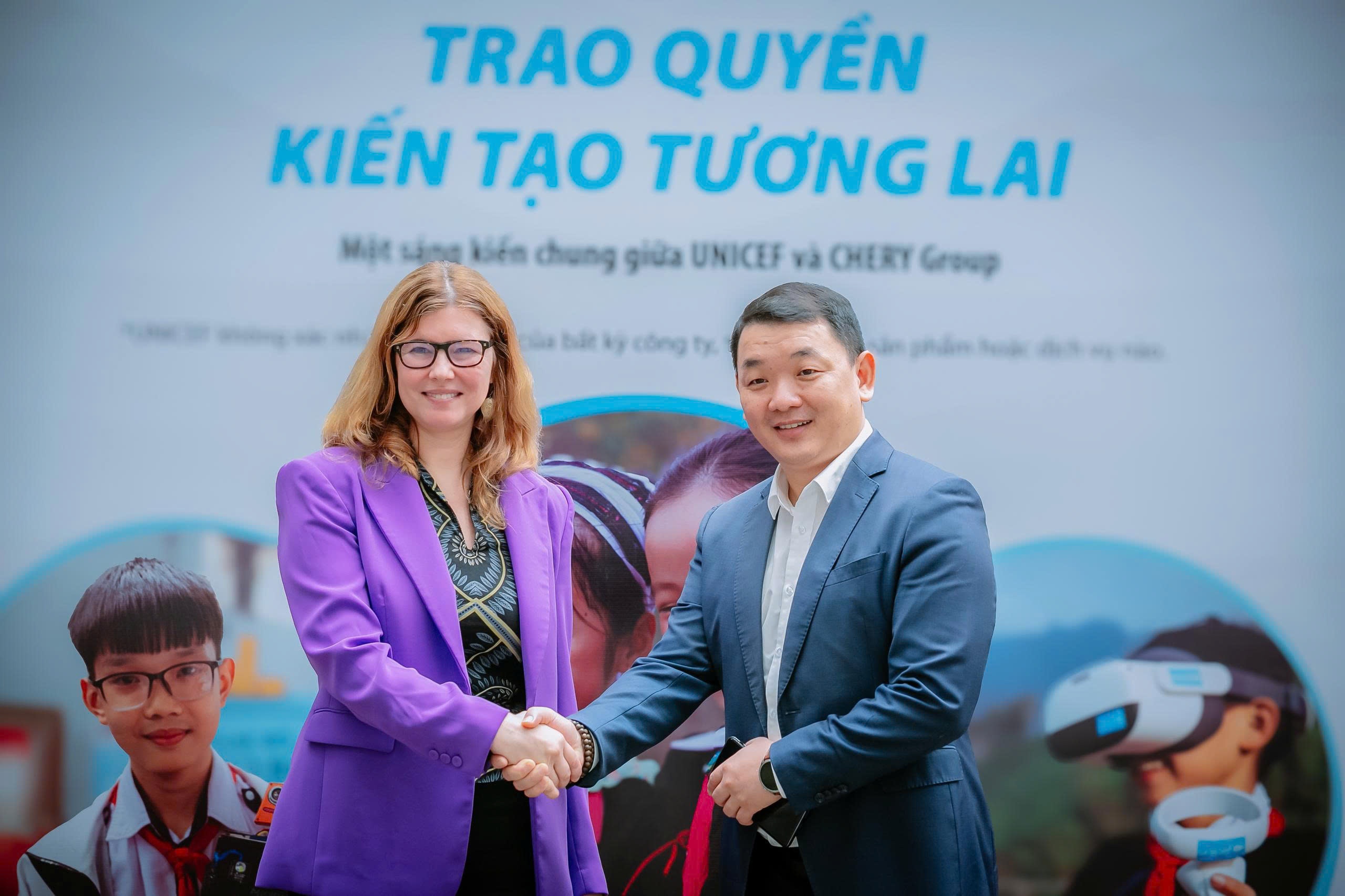 Omoda & Jaecoo hop tac UNICEF Viet Nam trang bi ky nang cho tre em hinh anh