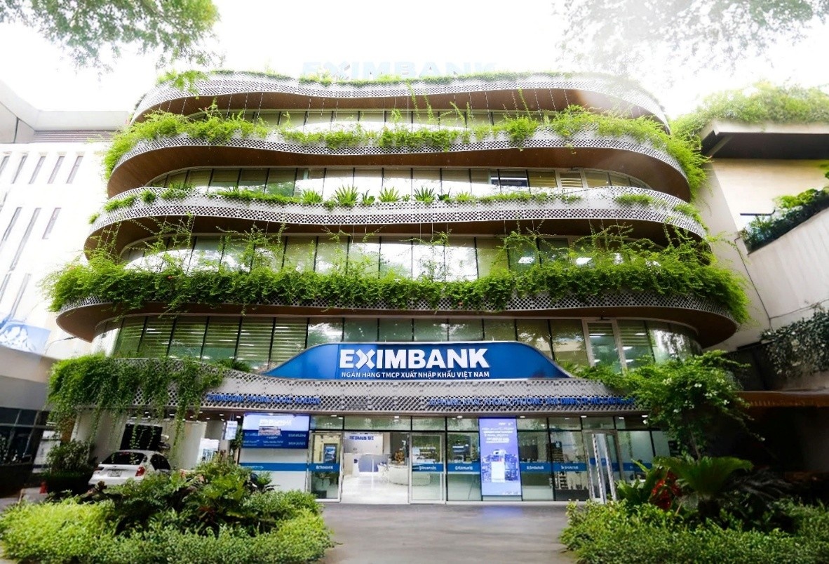 Eximbank bao lai hon 1.500 ty dong, uu tien du phong rui ro hinh anh