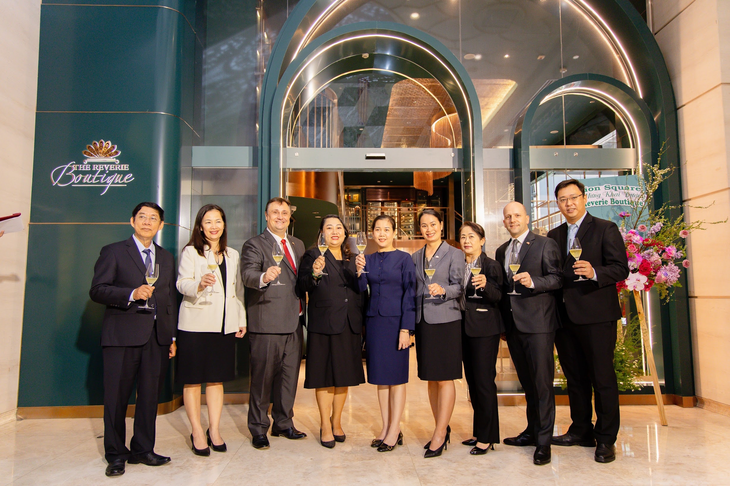 The Reverie Boutique anh 2