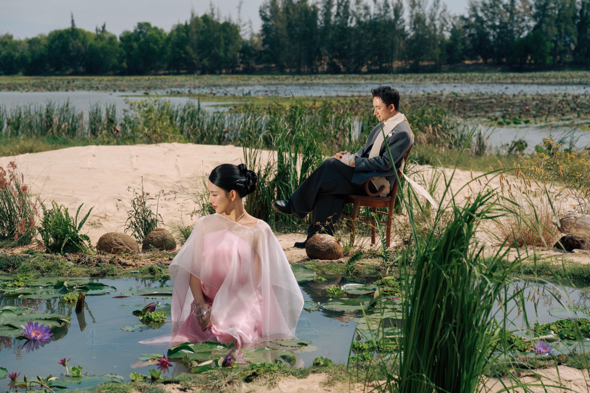 'Ngai gi noi yeu!' - thong diep Valentine tu Phan Manh Quynh va PNJ hinh anh