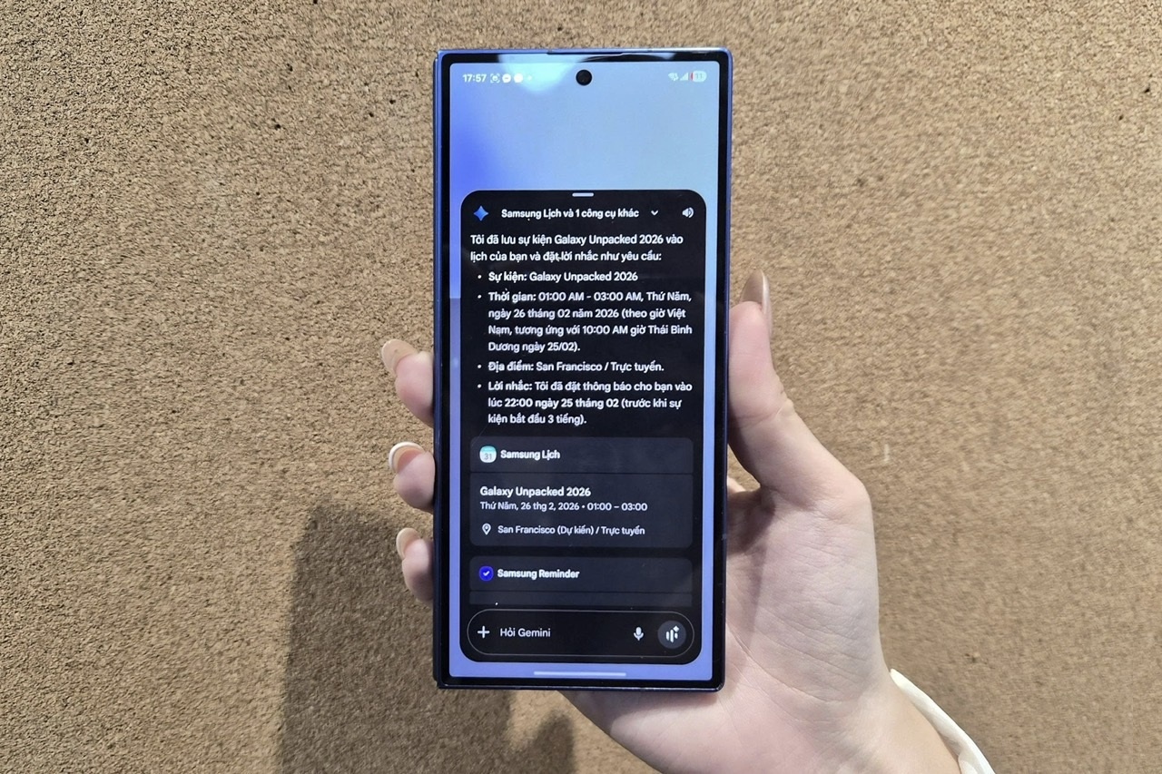 Khach dang ky som duoc uu dai 1 trieu mung the he Galaxy AI Phone moi hinh anh