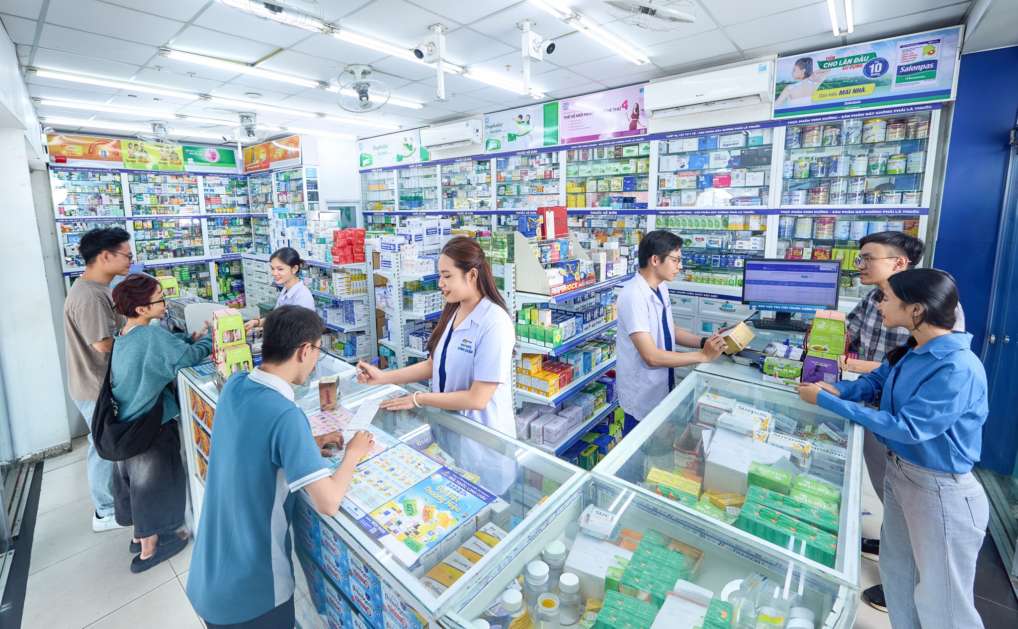 Tiem chung Long Chau anh 5