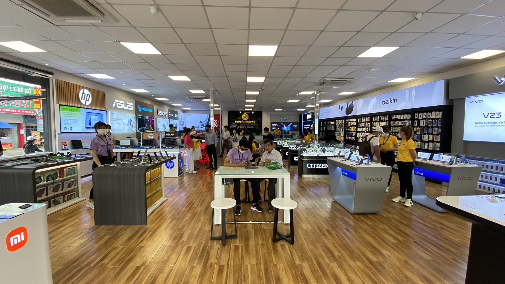 The Gioi Di Dong anh 3