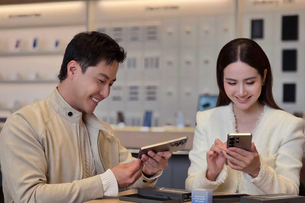 Khach hang dat truoc an tuong Privacy Display tren Galaxy S26 Ultra hinh anh