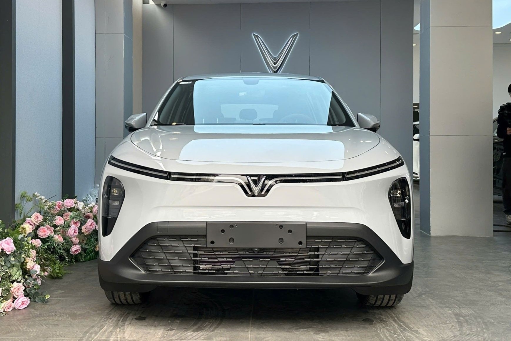 Mua VinFast VF MPV 7 ngay thang 3 de nhan den 73 trieu dong uu dai hinh anh