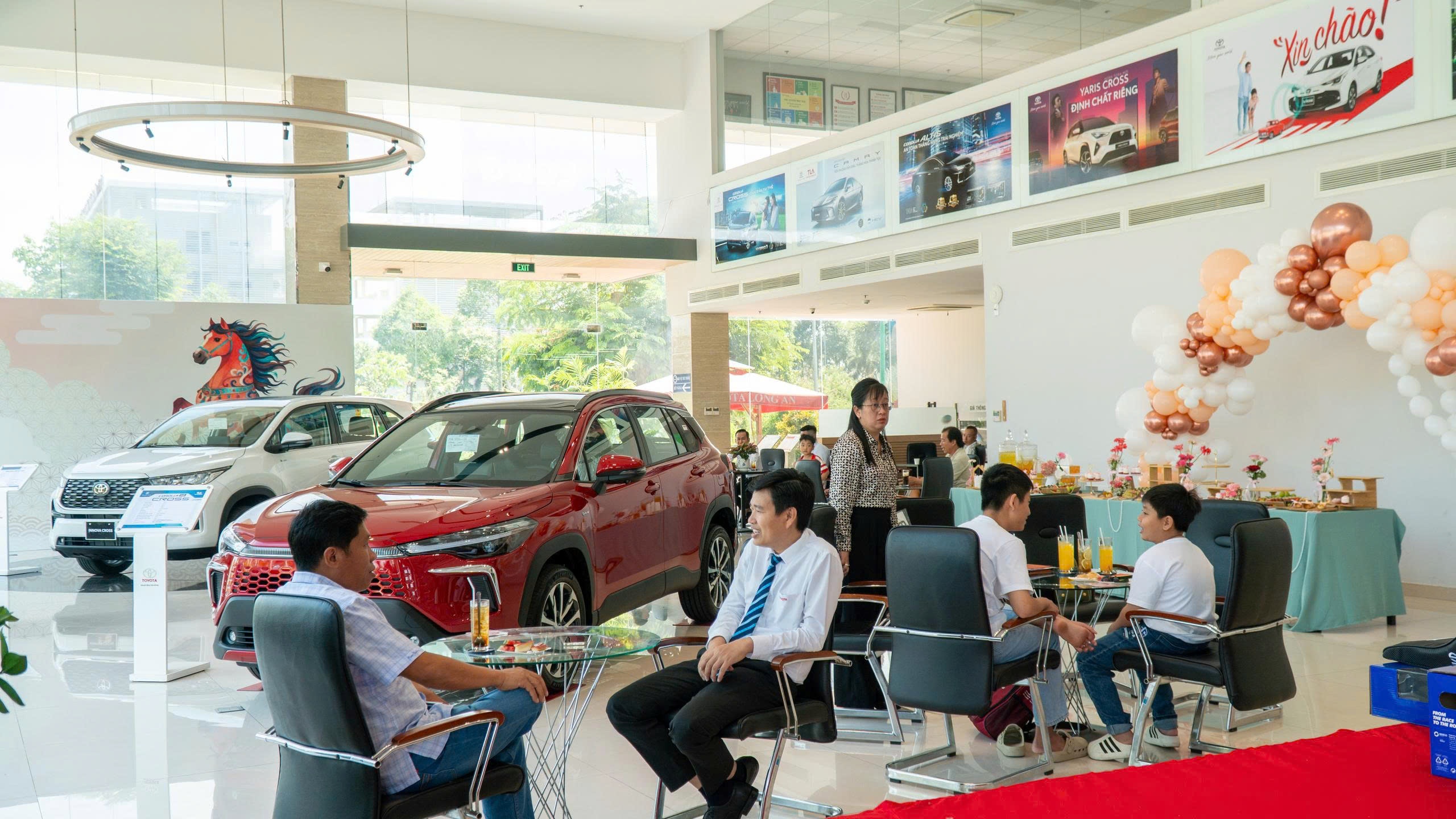 Toyota Corolla Cross anh 5