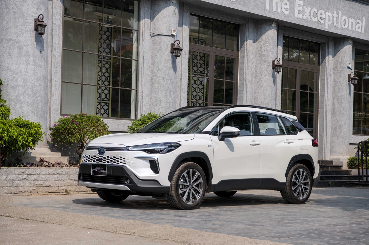 Tu ap luc phi van hanh den xu huong xe hybrid trong doi song do thi hinh anh