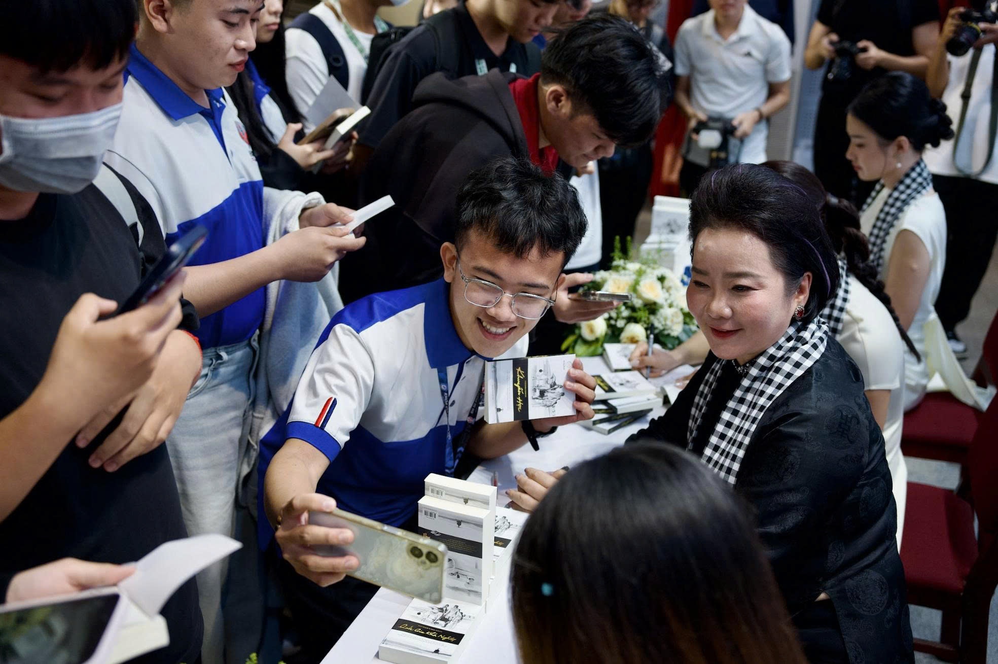 Trung Nguyen Legend anh 2