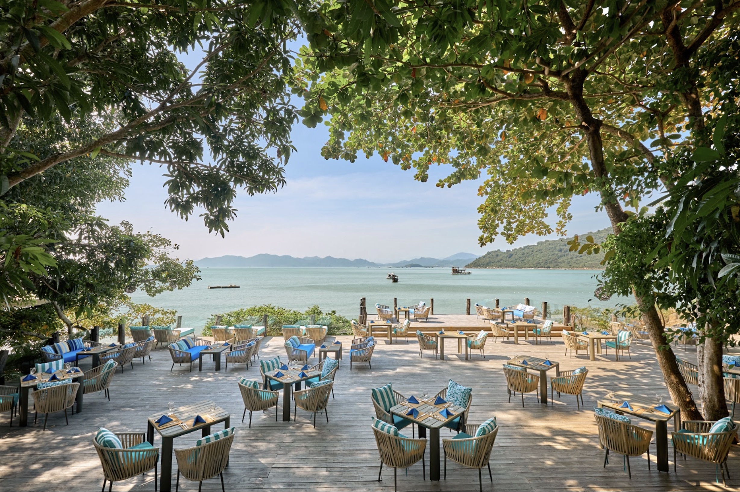 Corporate Retreat - xu huong thue tron resort cho doi thoai chien luoc hinh anh