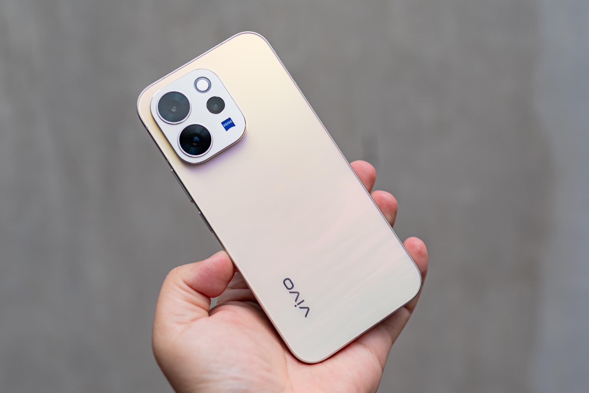 vivo anh 1