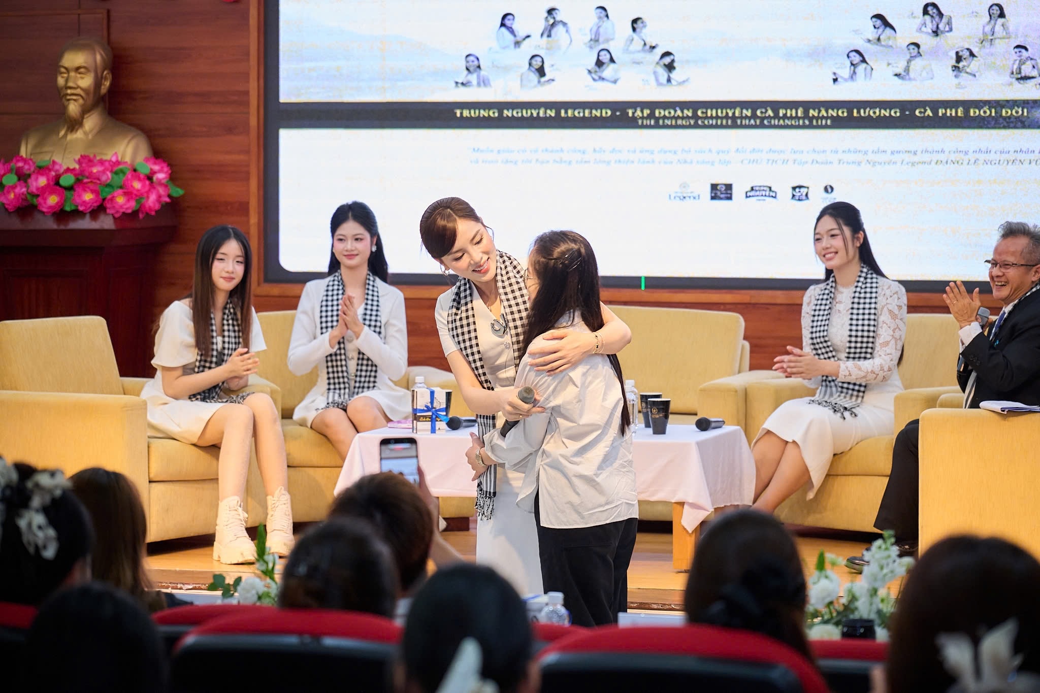 Trung Nguyen Legend anh 9