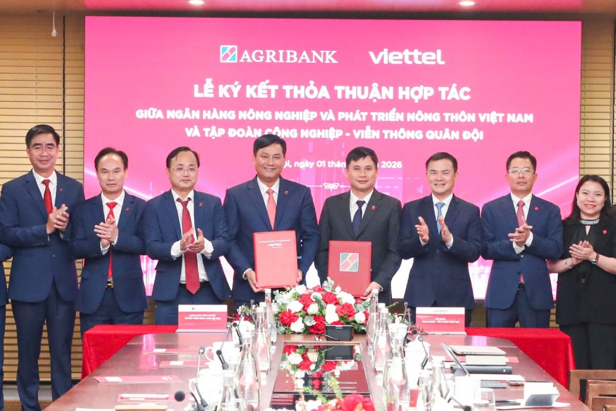 Agribank va Viettel ky ket thoa thuan hop tac vi tuong lai so hinh anh