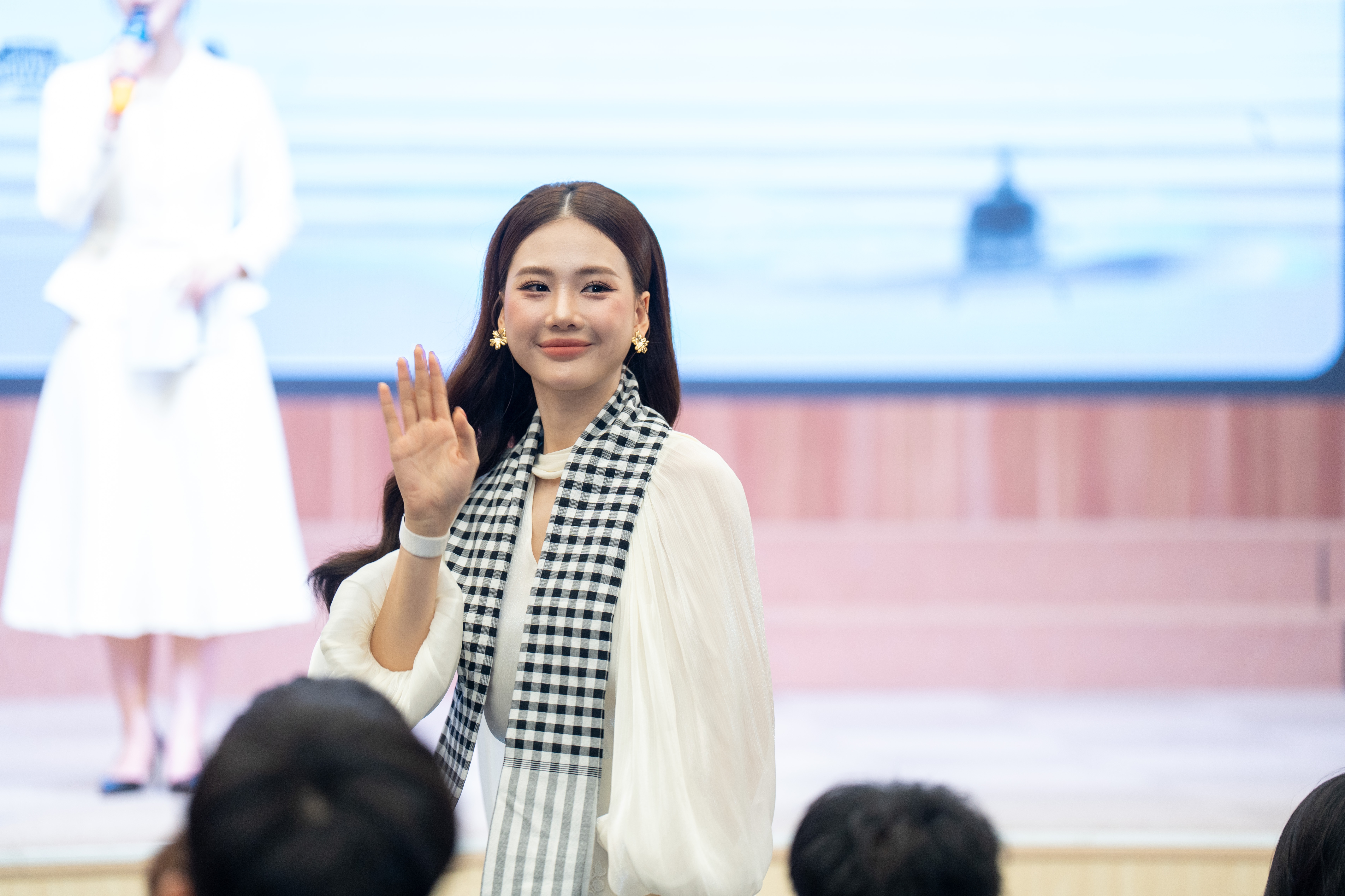 Trung Nguyen Legend anh 11