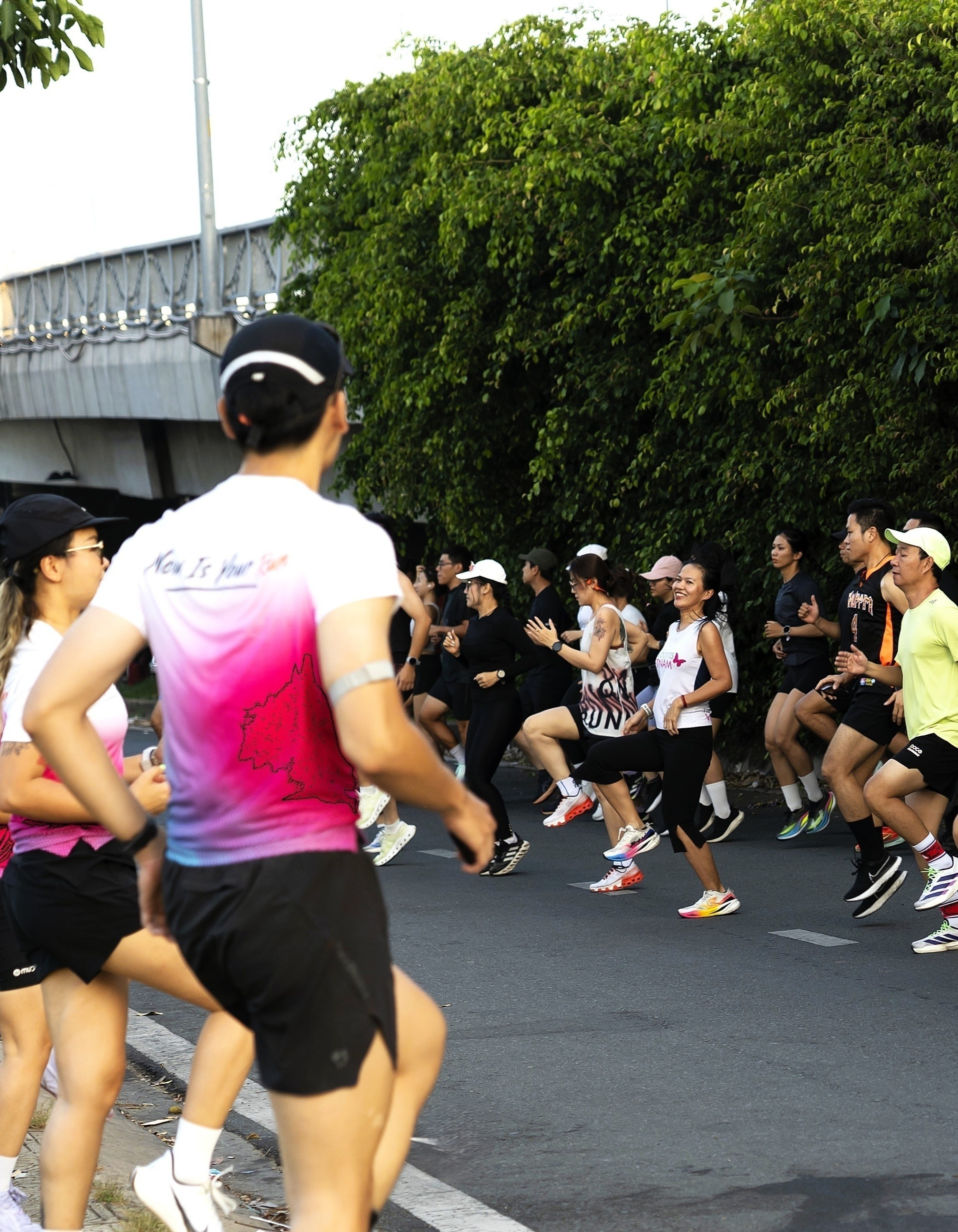 Huawei ảnh 2 Huawei anh 2