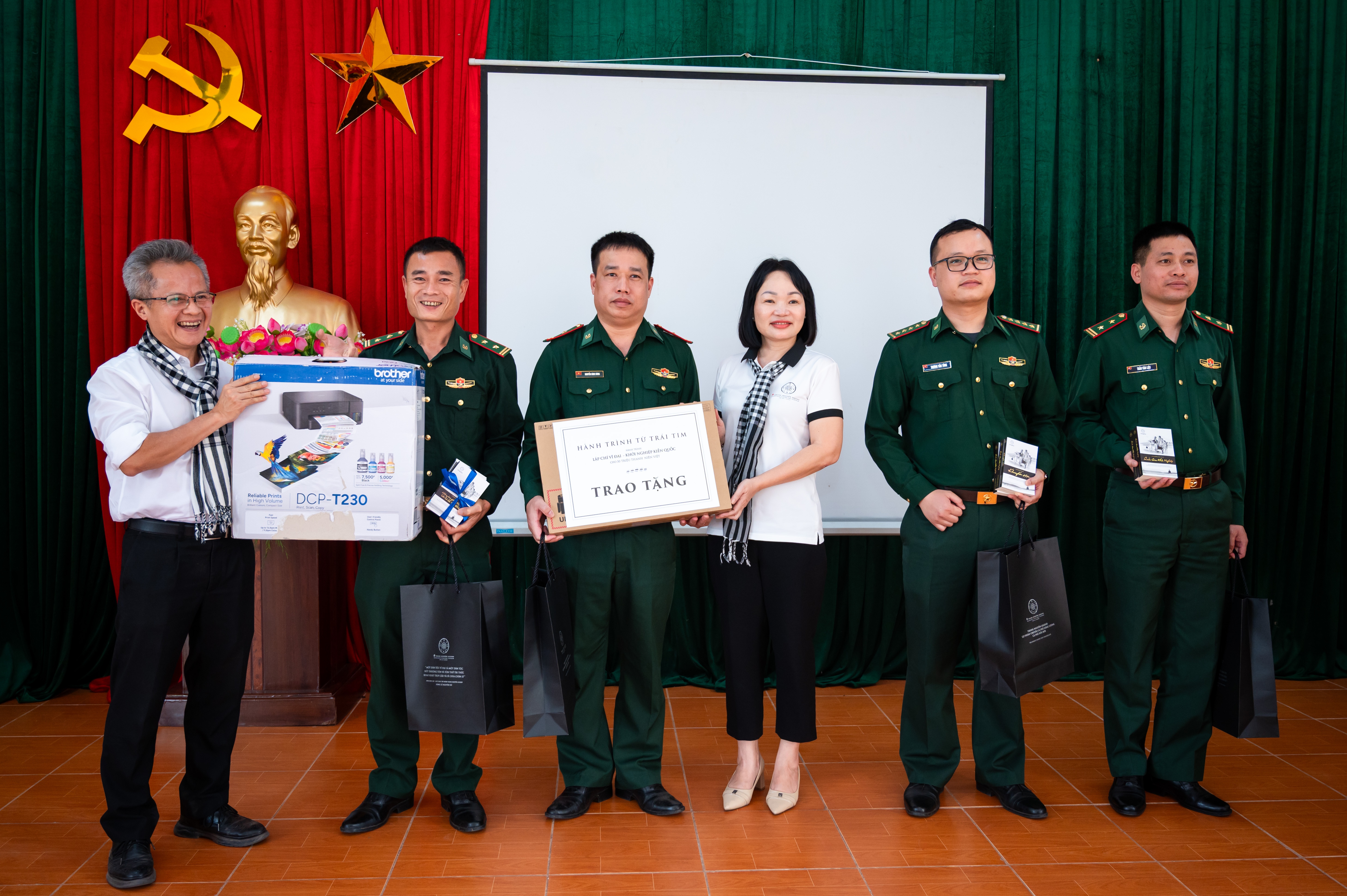 Trung Nguyên Legend ảnh 13 Trung Nguyen Legend anh 13