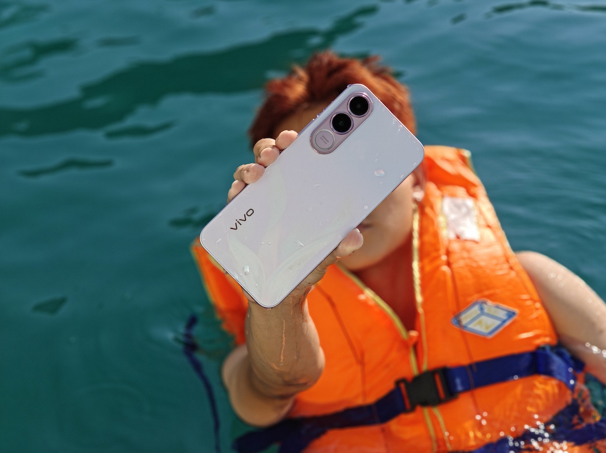 Vivo V70 FE - 'tro ly du lich' nen so huu nam 2026 hinh anh