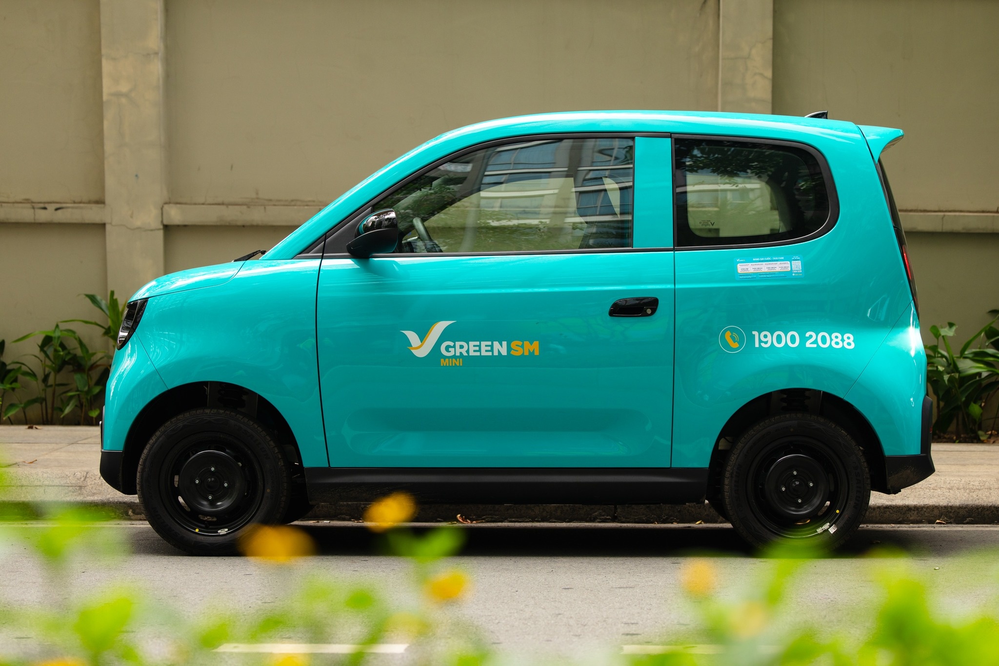 Minio Green - mau xe mini toi uu cho tai xe, tiet kiem cho hanh khach hinh anh