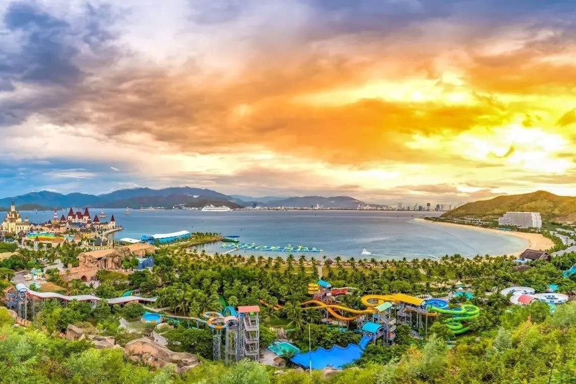 Co hoi cuoi so huu biet thu song lap chuan song Vinhomes tai Da Nang hinh anh