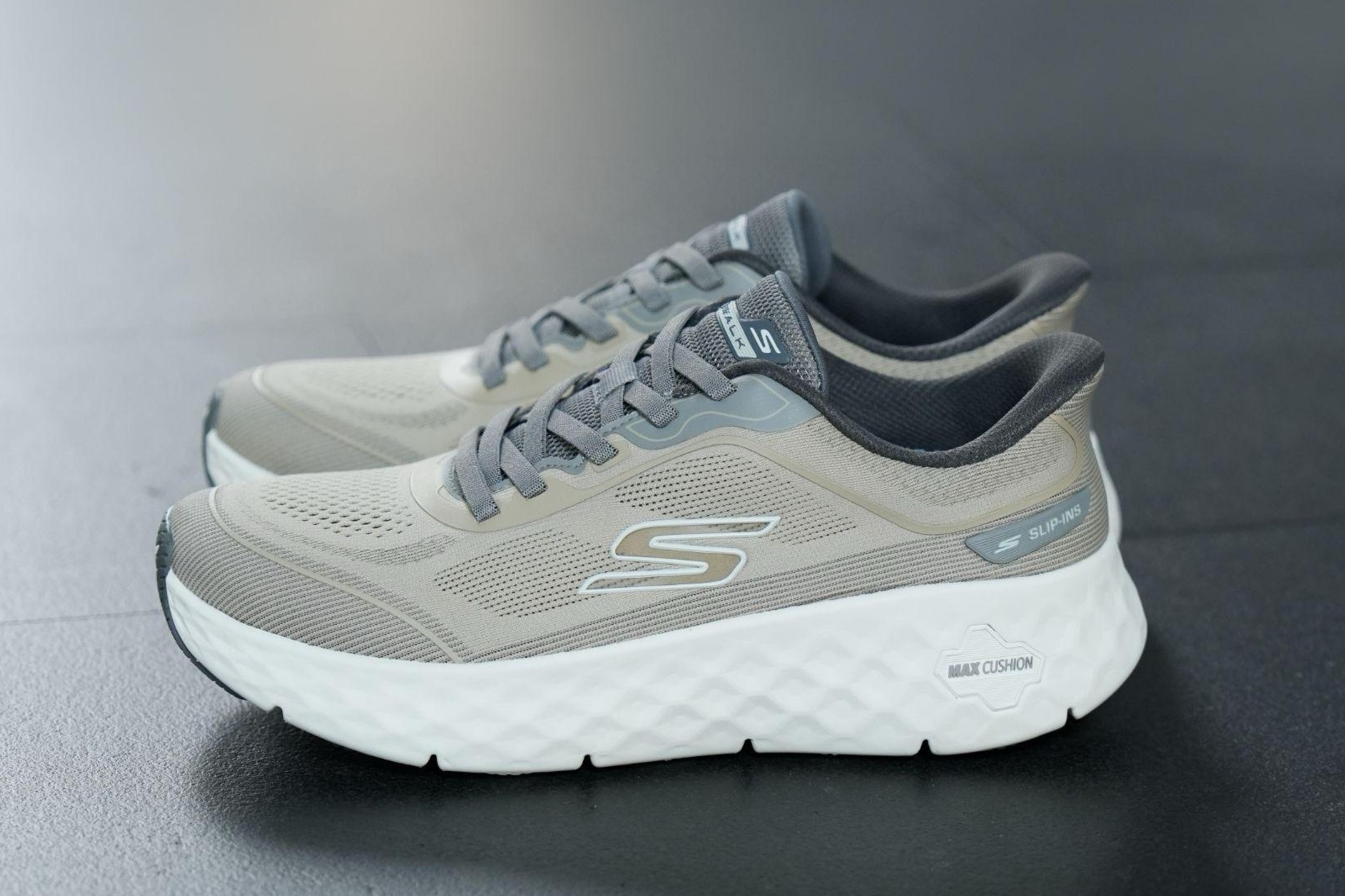 Skechers anh 2