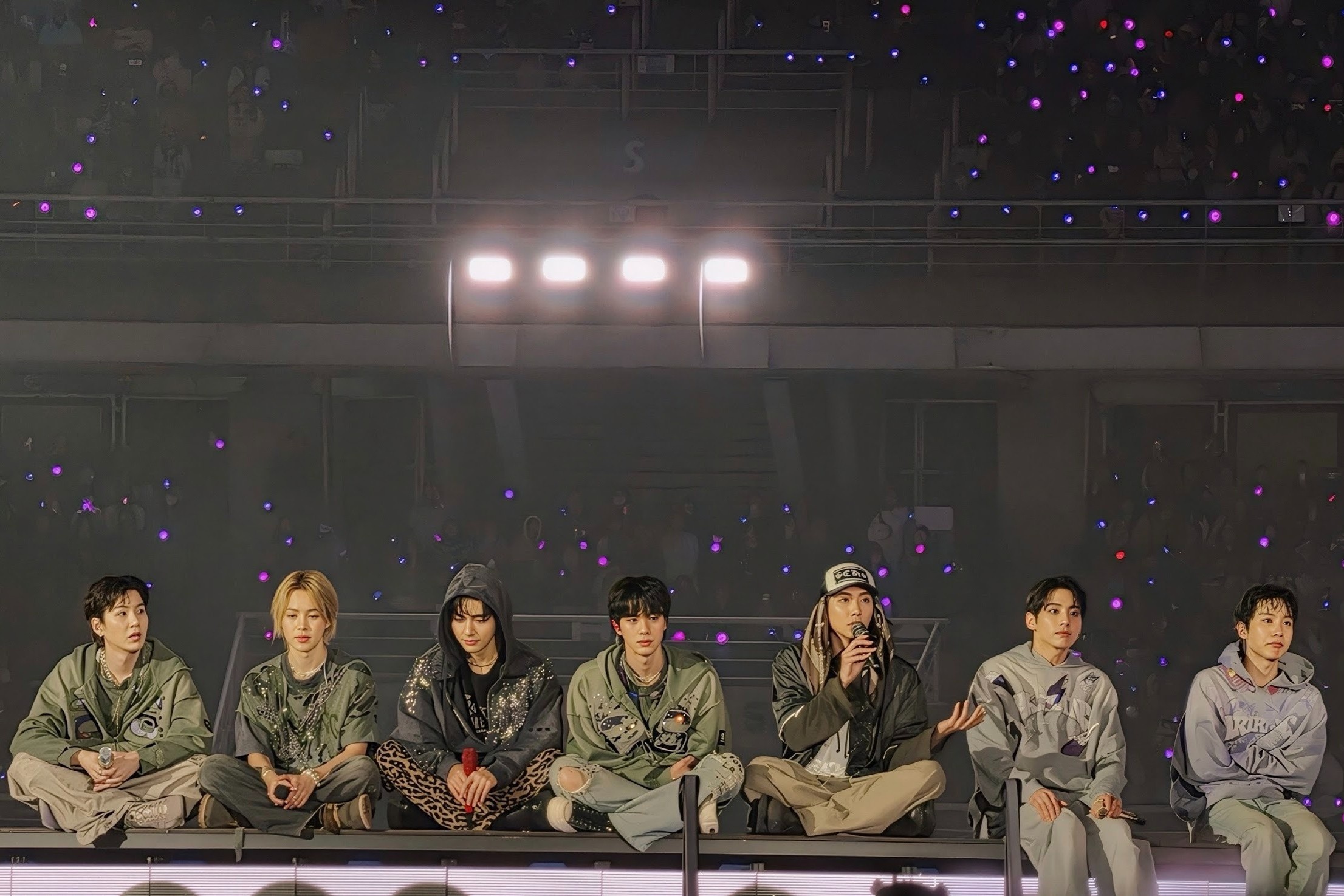 BTS bat tay Samsung bien moi vi tri thanh hang ghe VIP tai concert hinh anh