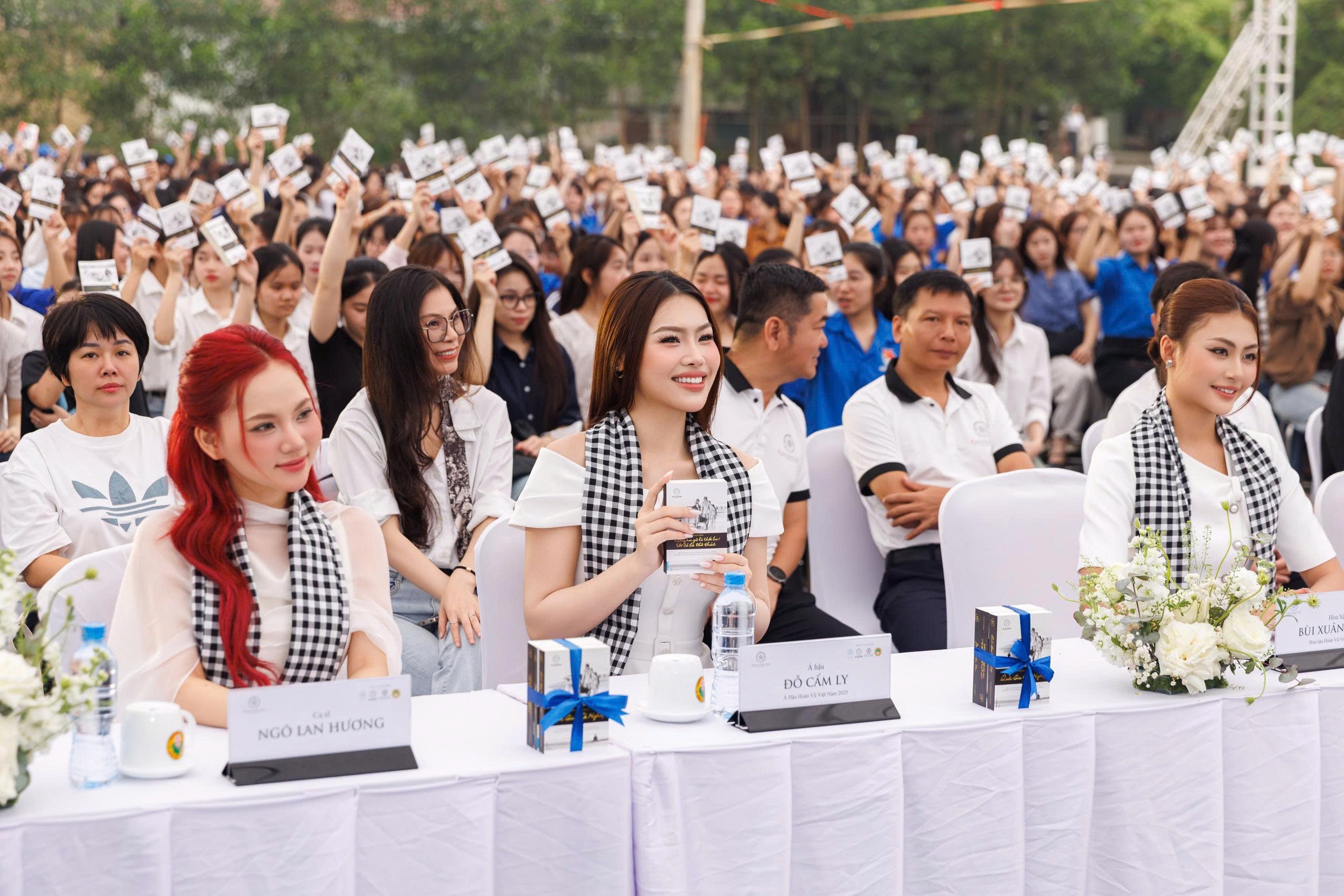 Hanh trinh Tu Trai Tim khoi day khat vong kien quoc o manh dat lich su hinh anh